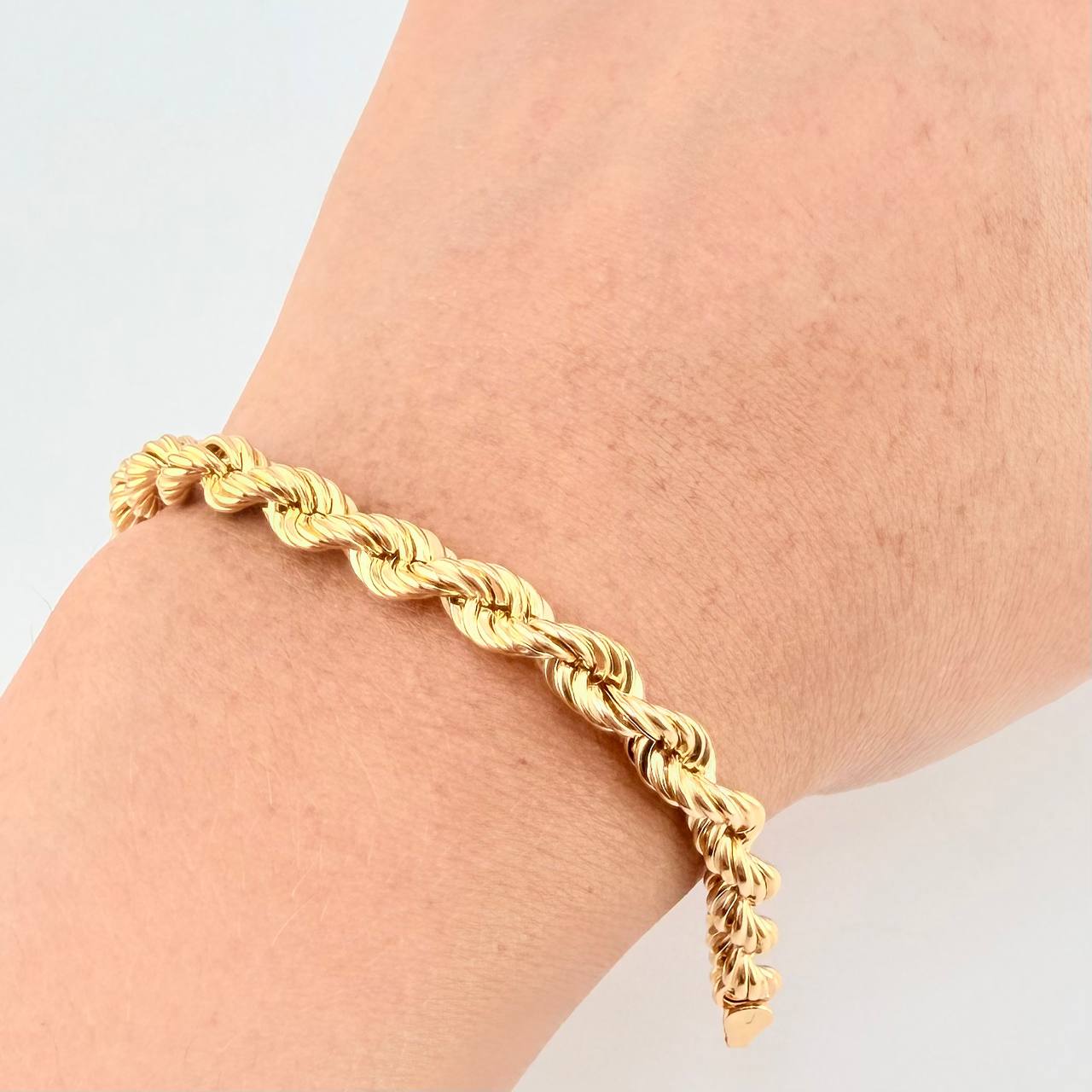 Pulso Lazo 5.3g / 7 3/4 in / 5.6mm Oro Amarillo 18K