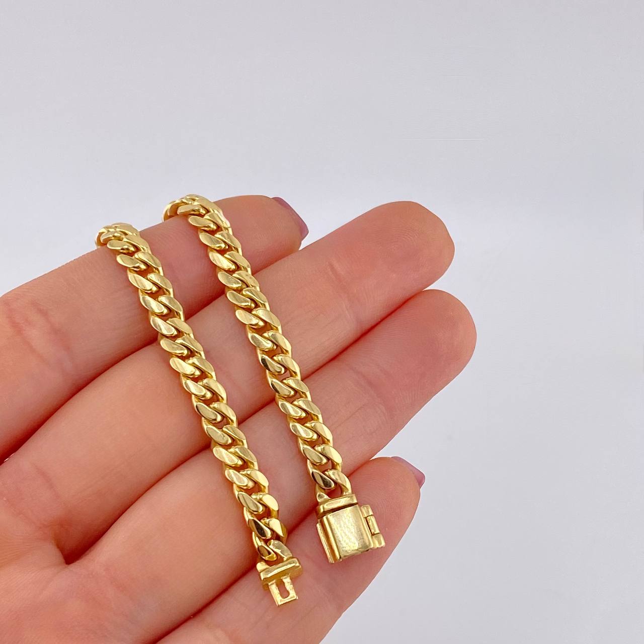 Pulso Cubano 18.25g / 7 1/4 in / 5mm Oro Amarillo 18K