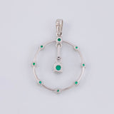 Dije Aro Colgante 2.95gr / 3.5cm / Esmeraldas 55pts Oro Blanco 18K (Joya) *
