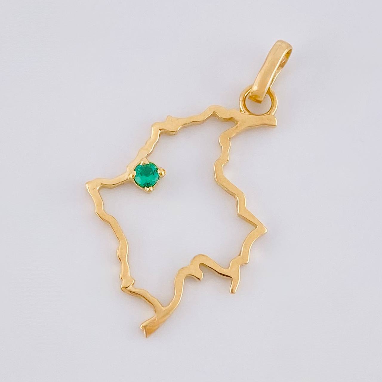 Pendant Pendant Colombia 1g / 1 1/4 in Yellow Gold 18K