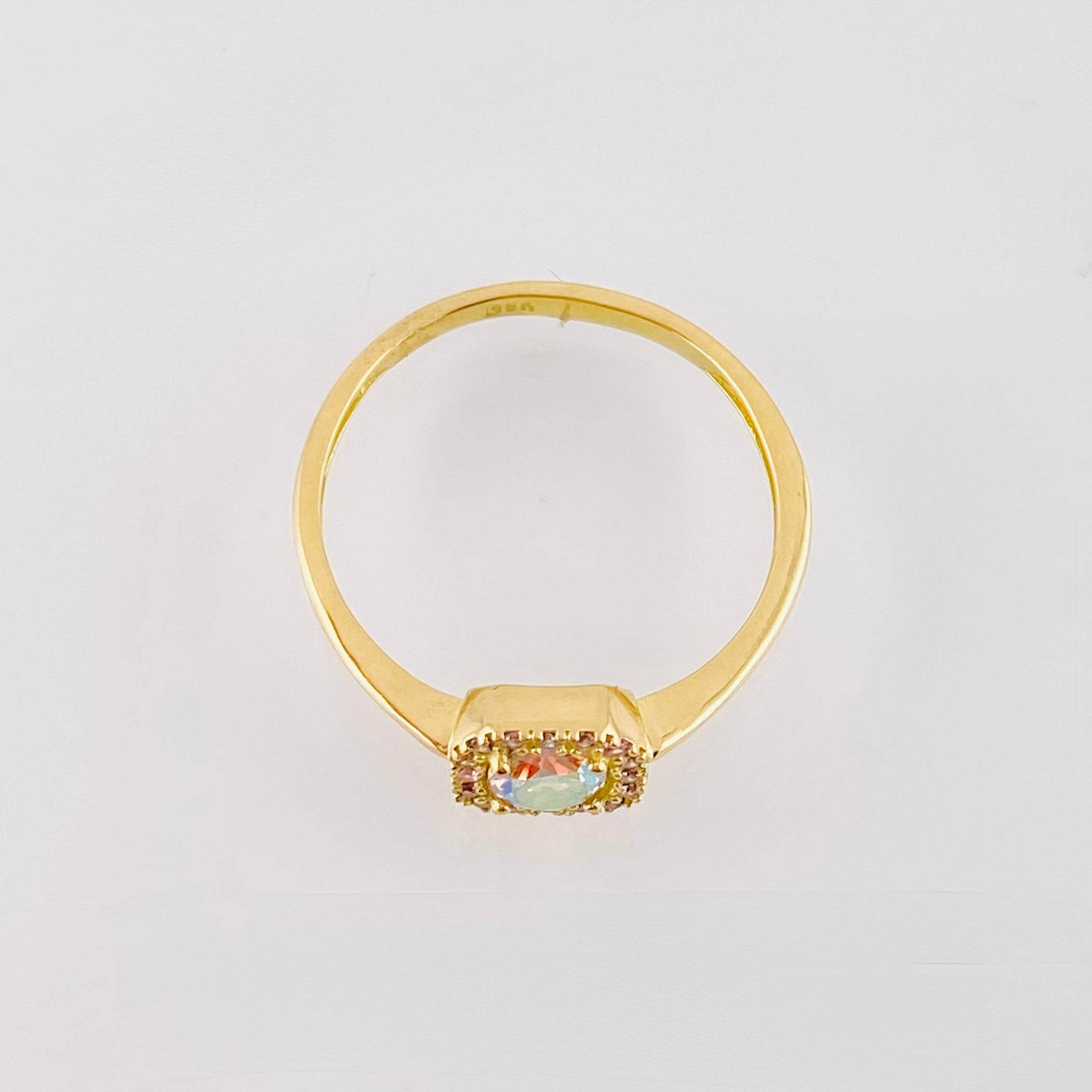 Square Halo Ring 2.05gr / T7 3/4 / 18K Yellow Gold ©