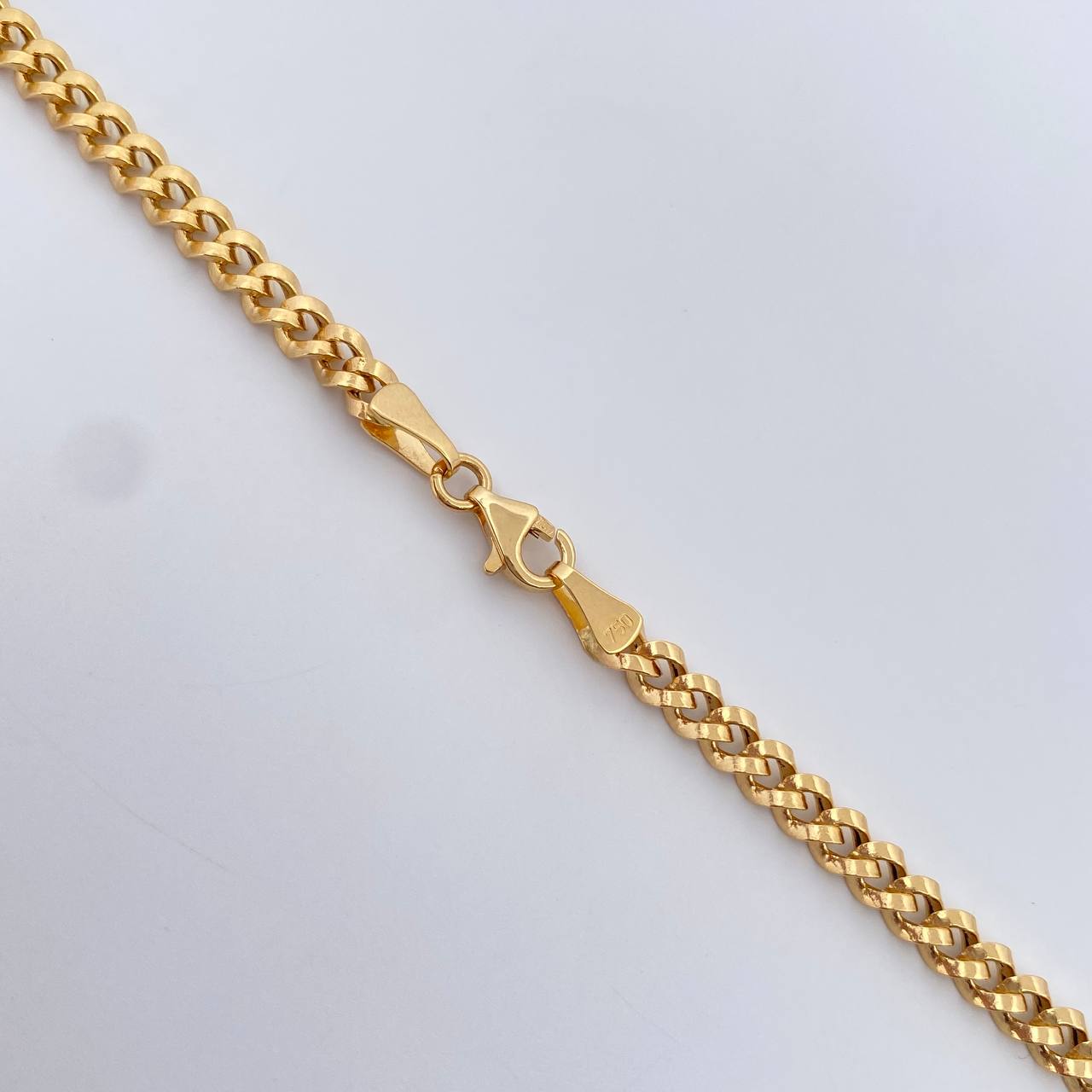 Cadena Cubana 11.4gr / 60cm / 3.9mm Oro Amarillo +0 18K $
