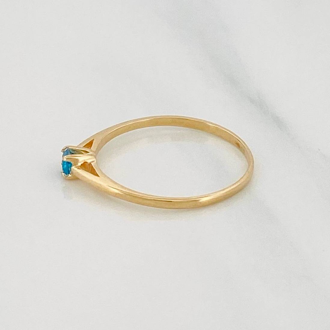 Solitaire Bridge Ring 1.1g / T6 1/2 Yellow Gold 18K