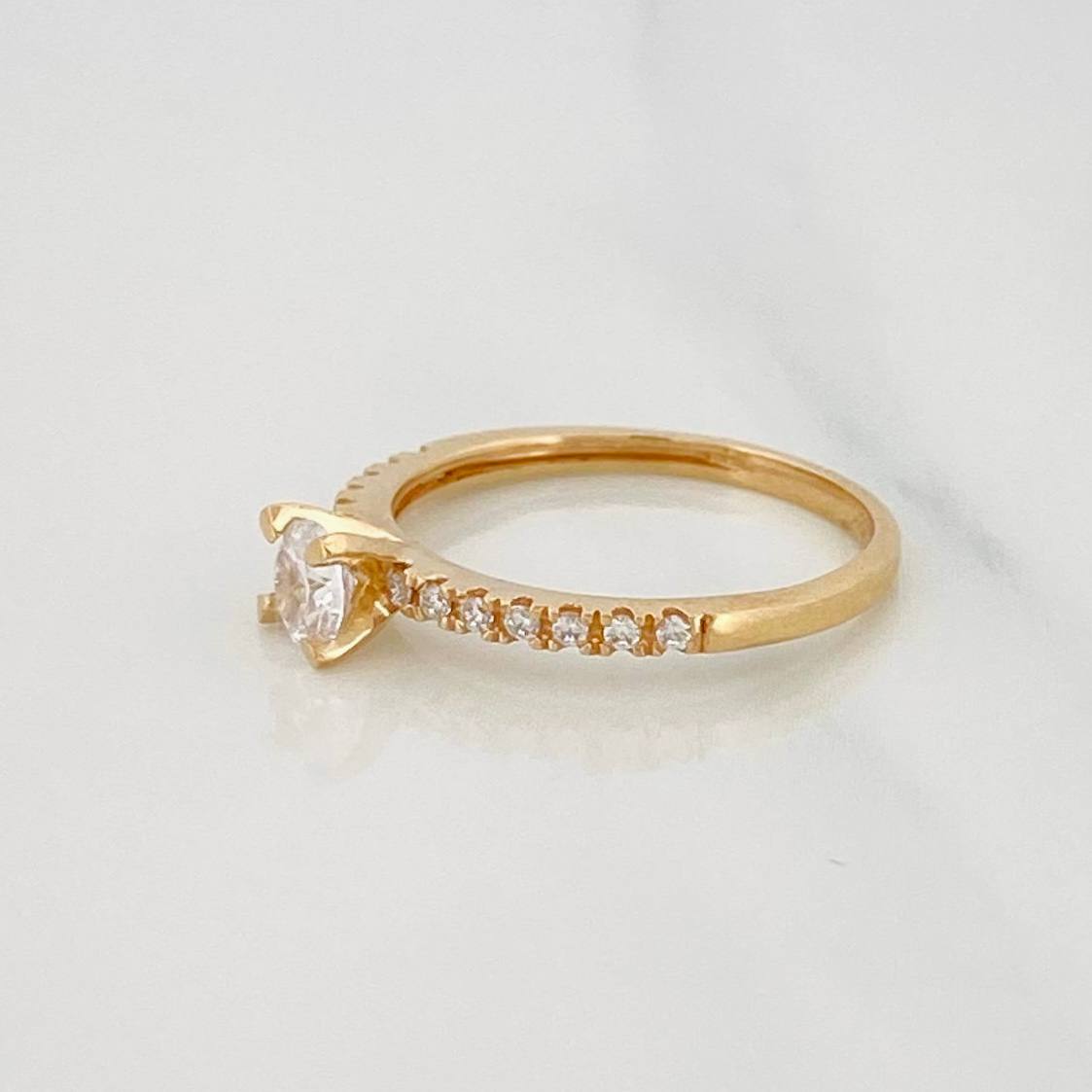 Solitaire Four Claws Ring 1.85g / T6 1/4 Yellow Gold 18K