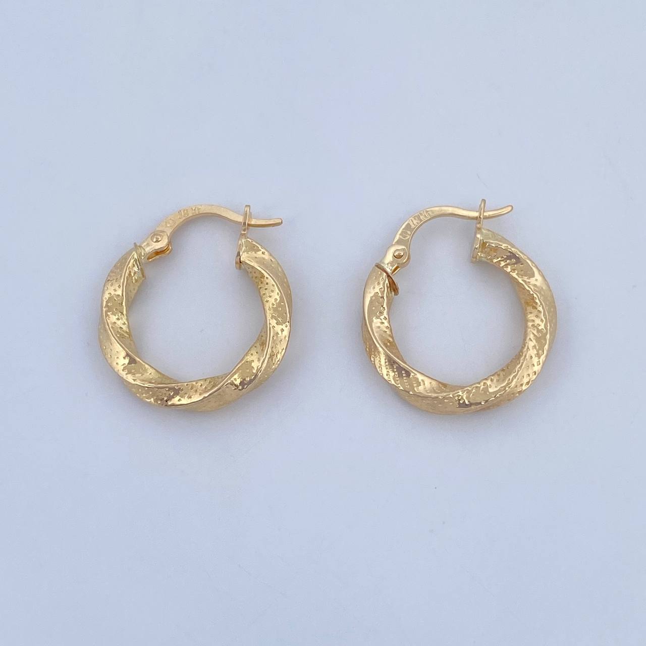 Hoop Earrings Tori 1.95gr / 2cm / Yellow Gold 18K Dotted &