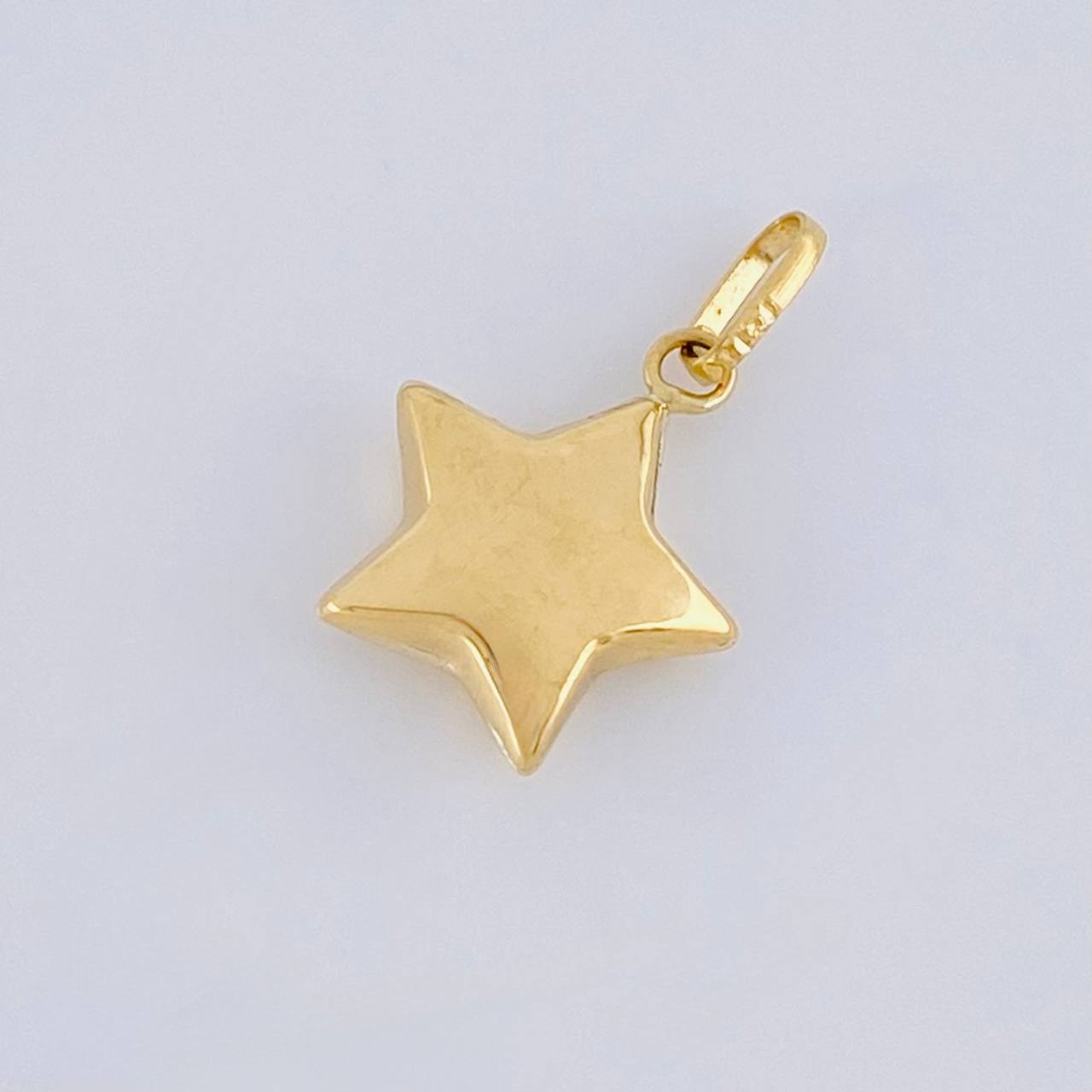 Dije Estrella 0.55g / 3/4 in Oro Amarillo 18K