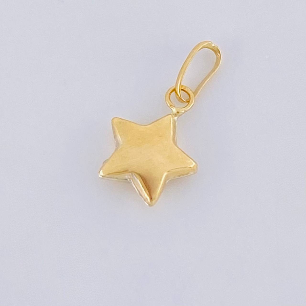 Pendant Star 0.25g / 1/2 in Yellow Gold 18K