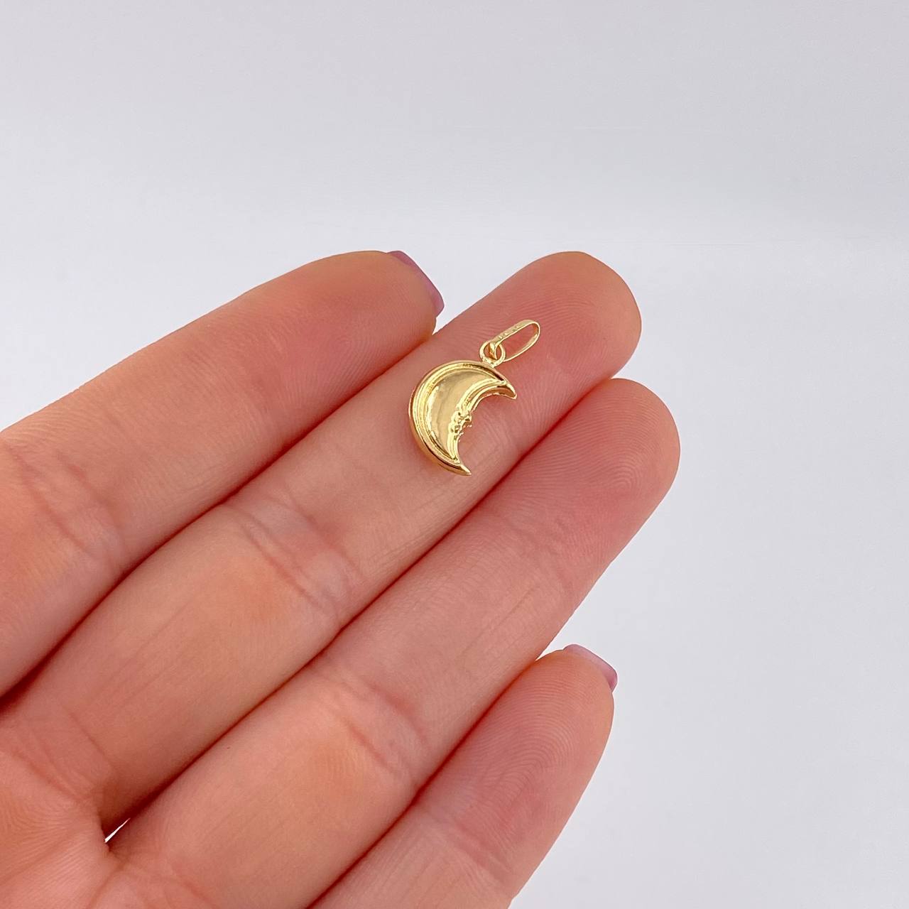 Pendant Half Moon 0.5g / 3/4 in Yellow Gold 18K