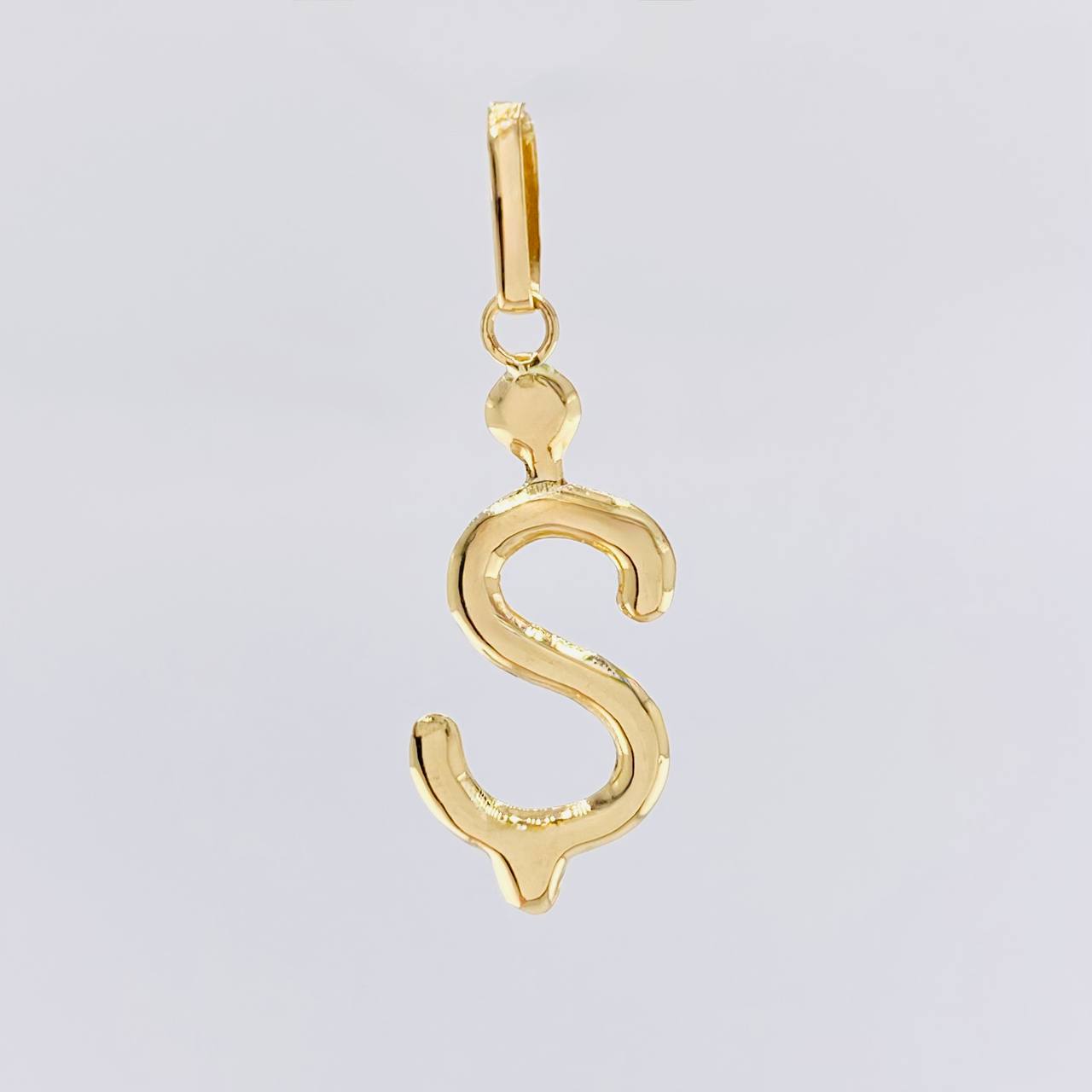 Dije Signo Pesos 0.8g / 1 1/4 in Oro Amarillo 18K