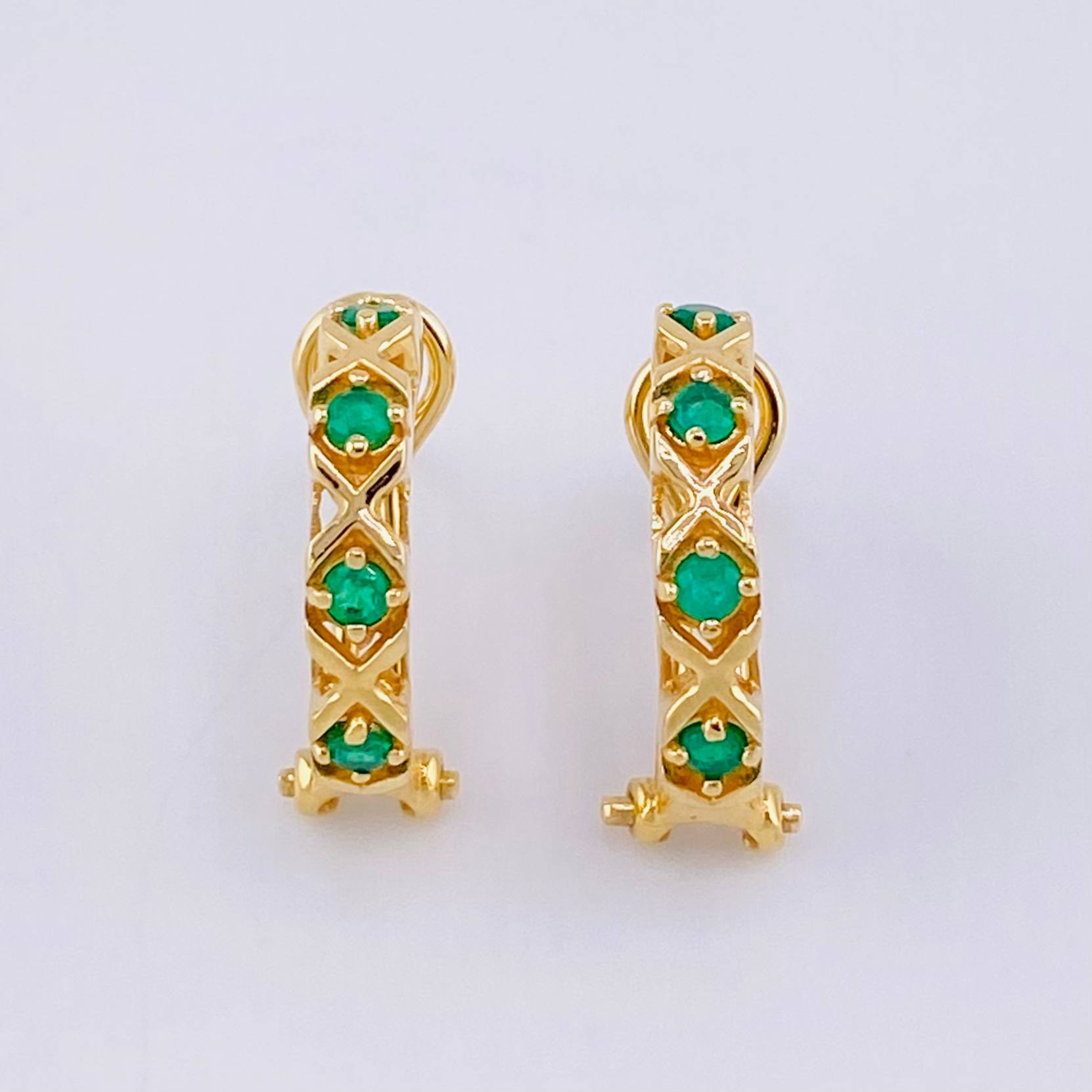 Hoop Earrings Crossed Points Emeralds 16pts 3.6gr / 1.5cm / 18K Yellow Gold *