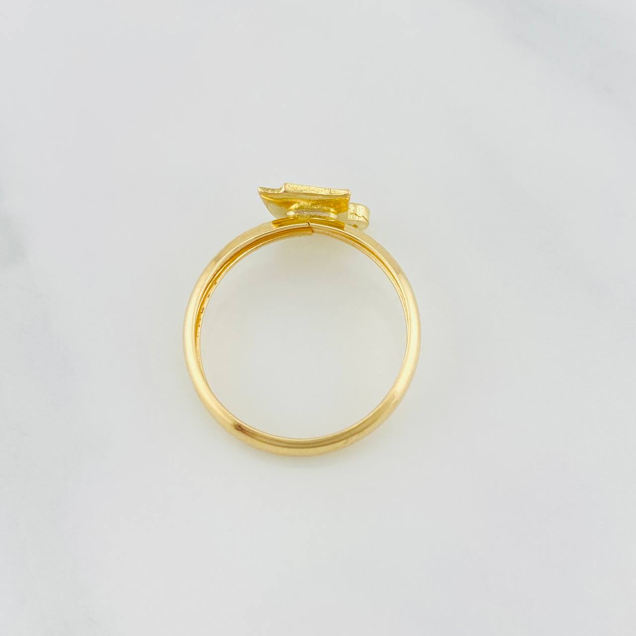 Anillo Carta Poker 1.2g / T5 1/2 Oro Amarillo 18K