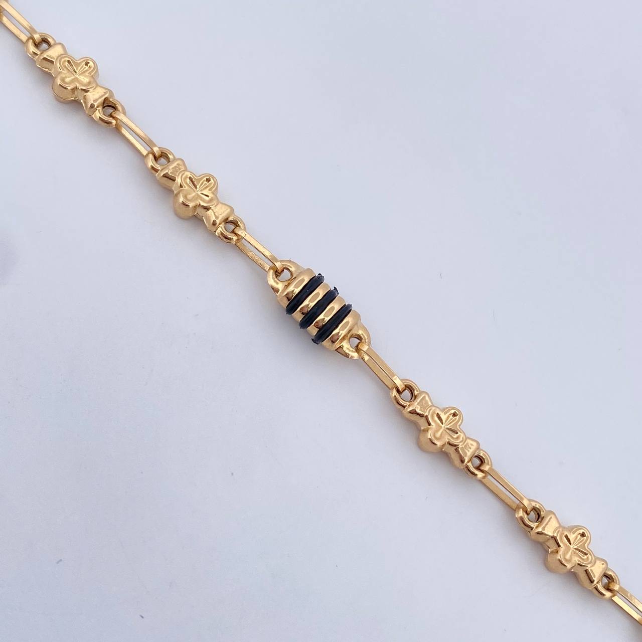 Bracelet Barrel Clover 4.7gr / 20.8cm / 4.7mm Black Rubber 18K Yellow Gold $
