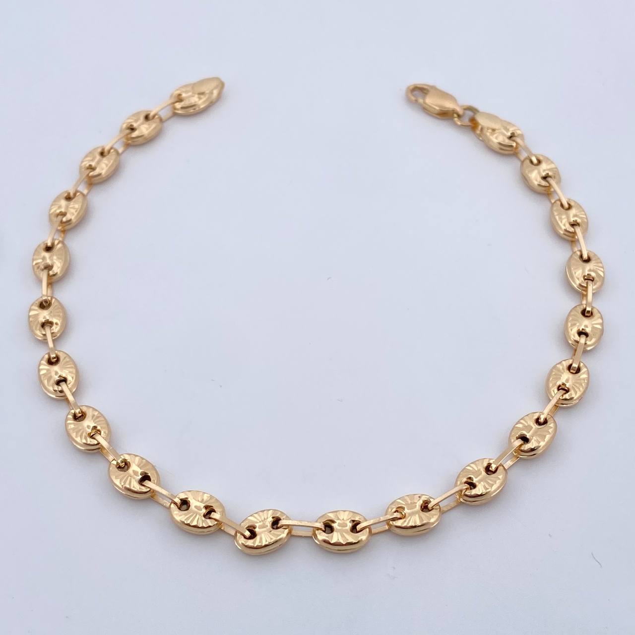 Bracelet GC 5.5gr / 20.8cm / 5mm Diamond Cut 18K Yellow Gold $