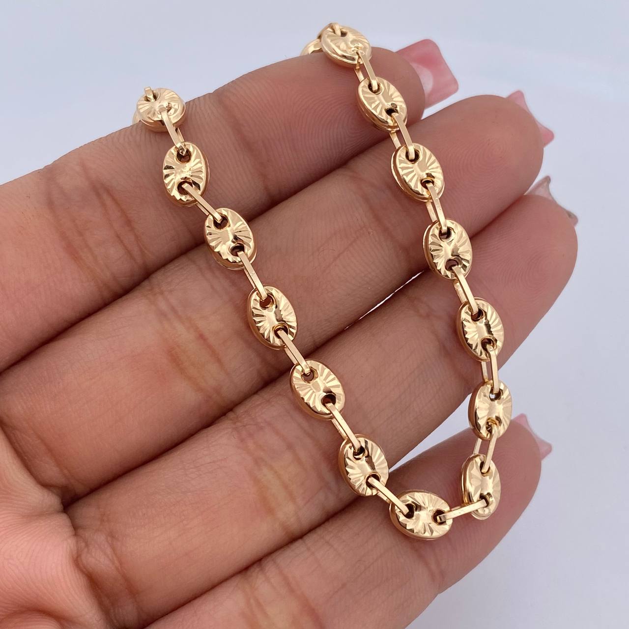 Bracelet GC 5.5gr / 20.8cm / 5mm Diamond Cut 18K Yellow Gold $