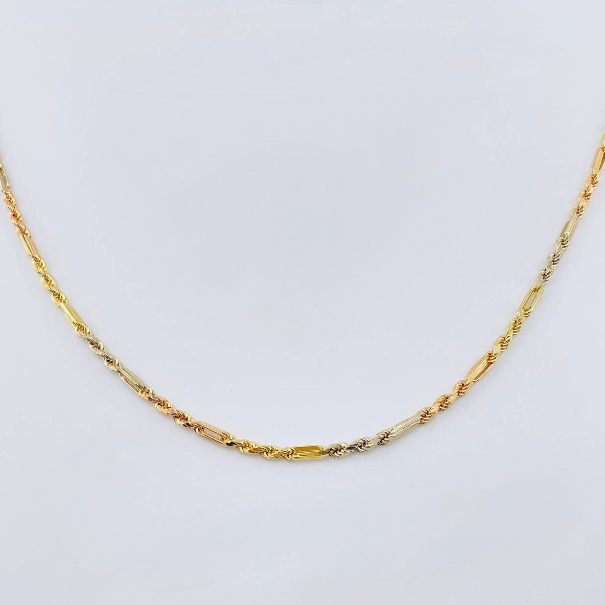 Special Rope Chain 15.65gr / 23 1/2 in / 3.4mm Three Golds +3 18K *