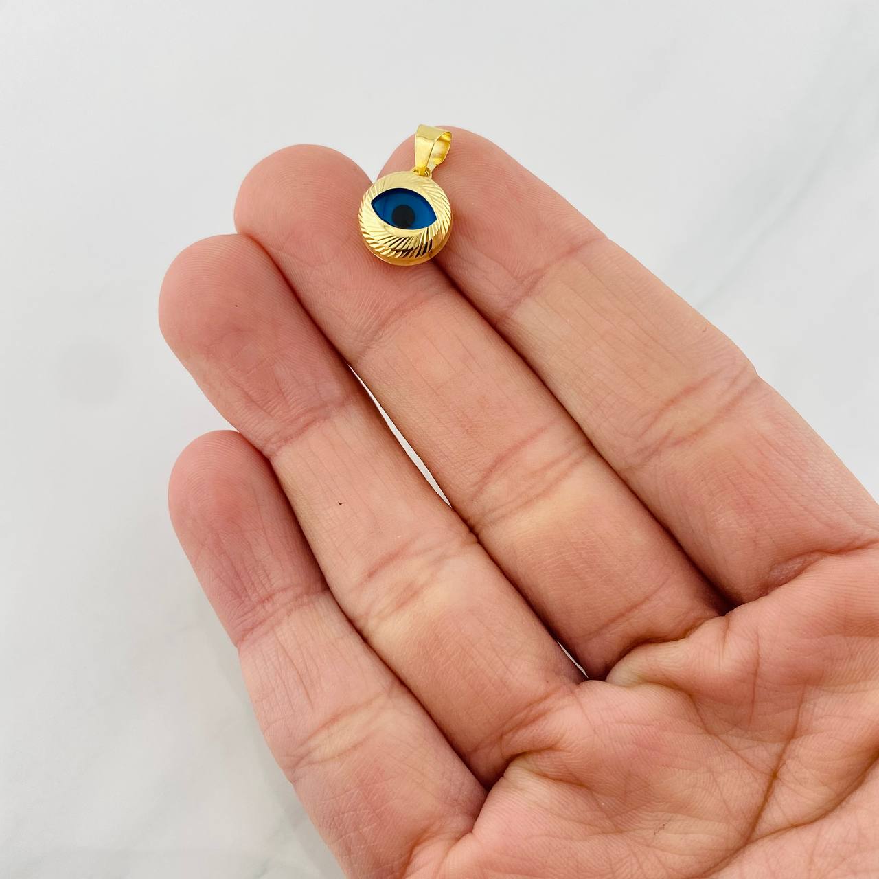 Dije Ojo Turco 1.05g / 1/2 in Oro Amarillo 18K