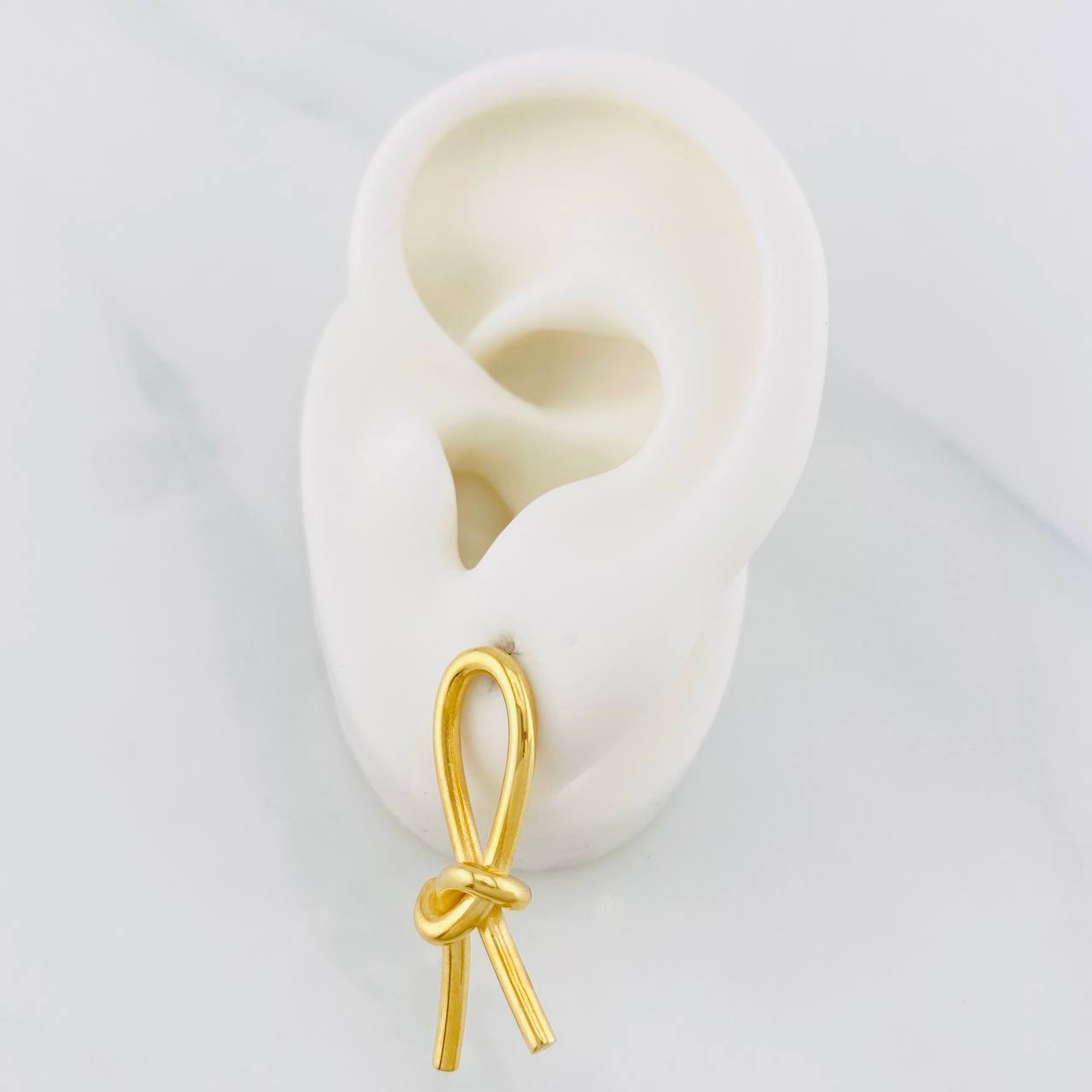 Topos Moño 3.25g / in / 1.8mm Oro Amarillo 18K