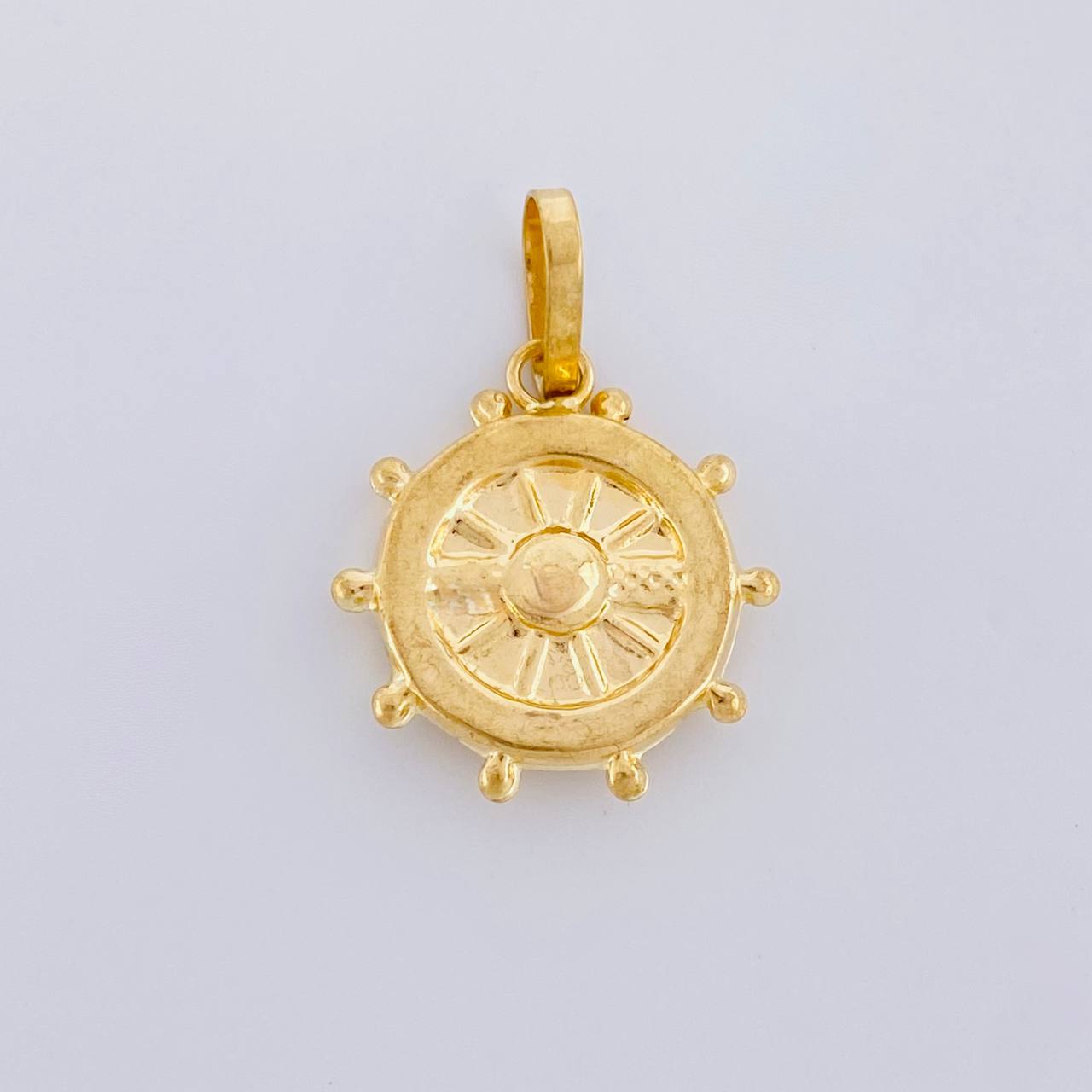Dije Timón 0.9g / 3/4 in Oro Amarillo 18K