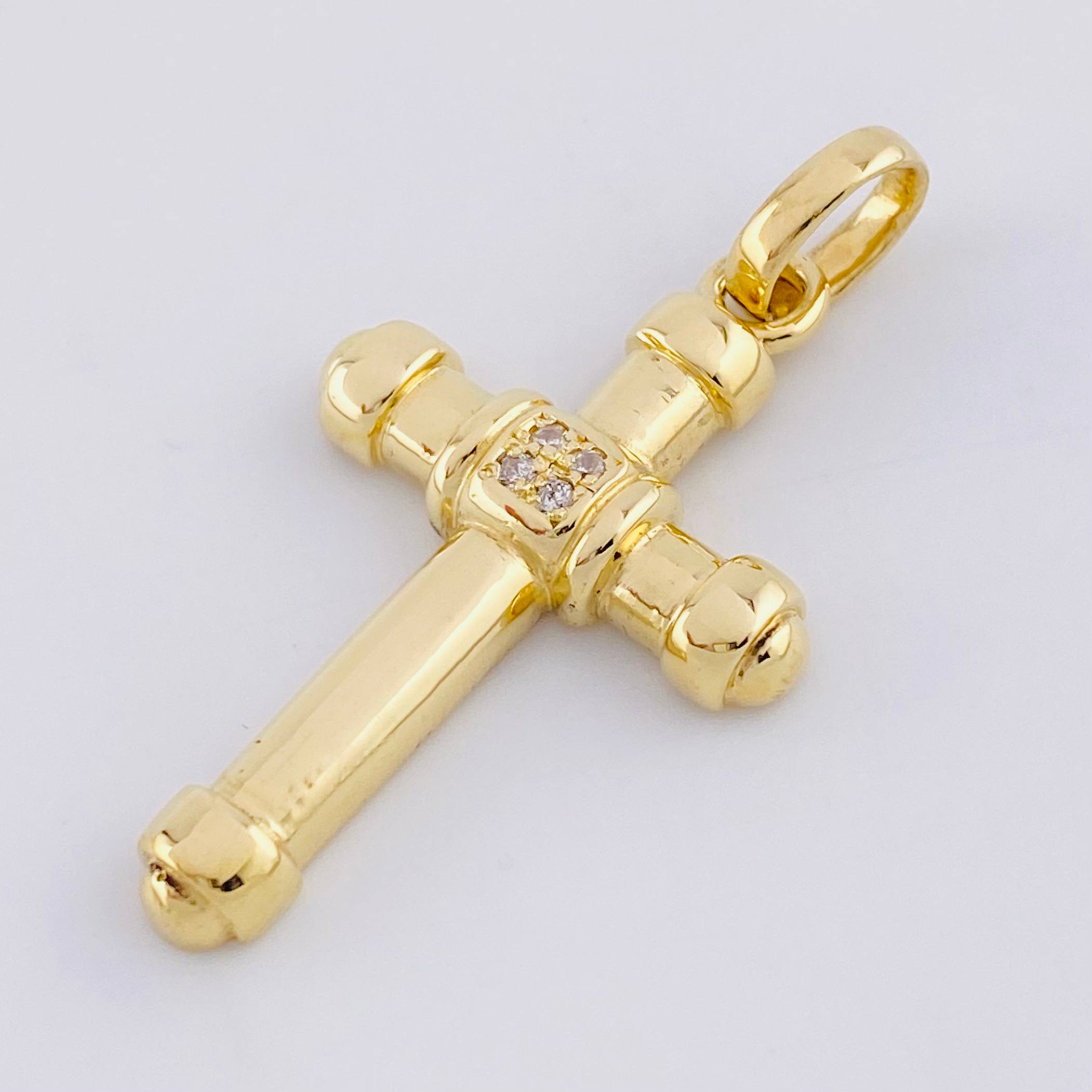 Dije Cruz Puntas Robustas 5.1g / 1 1/2 in Oro Amarillo 18K