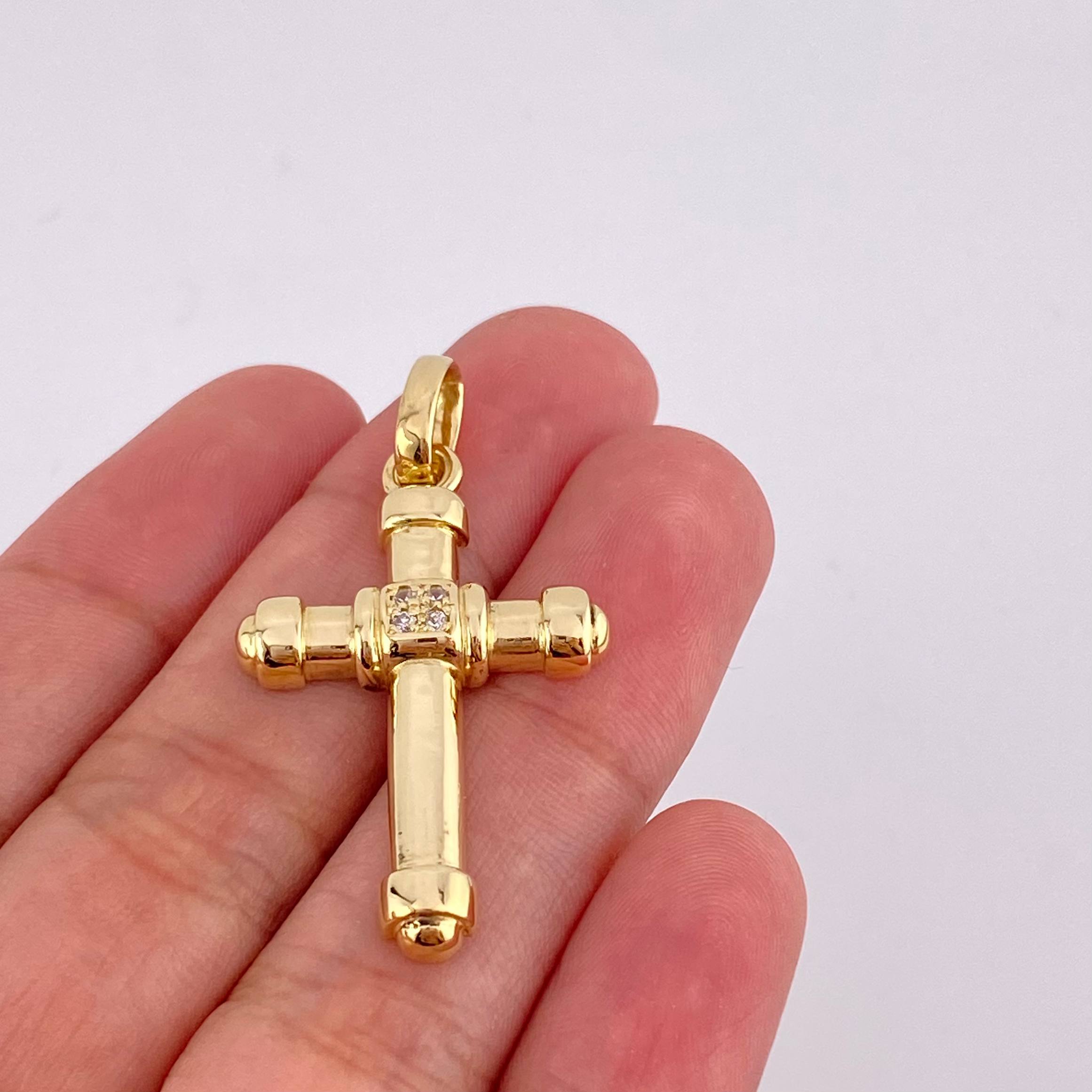 Dije Cruz Puntas Robustas 5.1g / 1 1/2 in Oro Amarillo 18K
