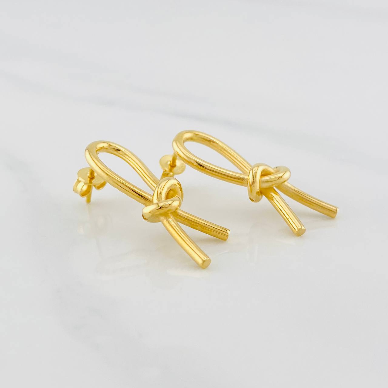 Topos Moño 3.25g / in / 1.8mm Oro Amarillo 18K