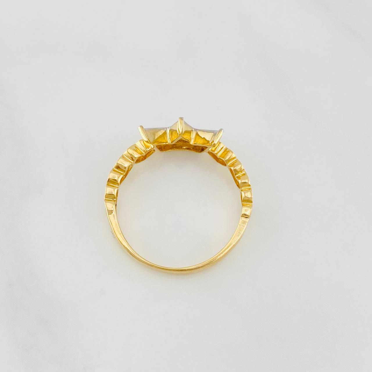 Crown Hearts Ring 2.55g / Size 7 Two-Tone Yellow White Gold 18K