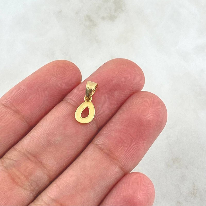Pendant Letter O 0.3gr/1.5cm Smooth Yellow Gold (Offer)