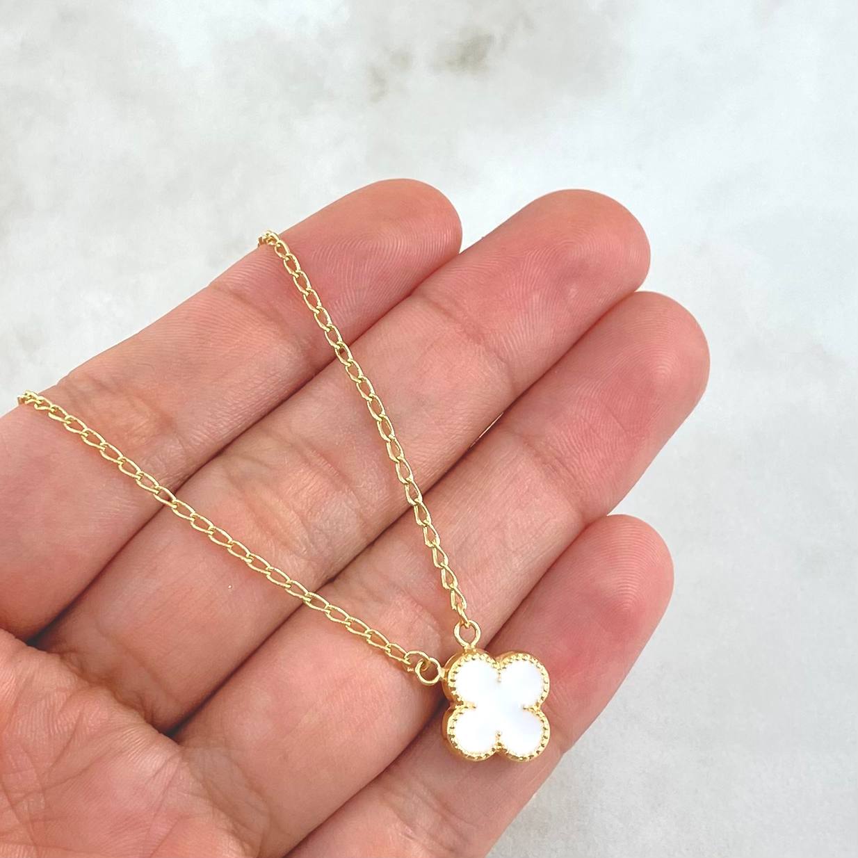 Cadena Espiga Trebol VCyA3.65gr / 45cm / 1.4mm Resina Blanca Oro Amarillo  18K *