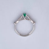 Solitaire Ring Bridge 2.25gr / Size 6 3/4 / Emeralds 16 Pts Diamonds 5 Pts 18K White Gold (Jewelry) &