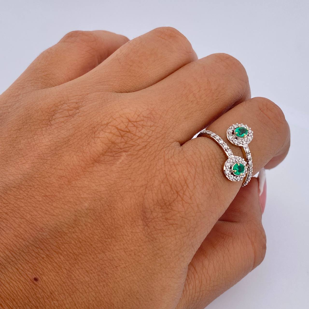 Ring Solitaire Double Halo 2.45gr / Size 6 / Emeralds 26 Pts Diamonds 24 Pts Two Yellows White Gold 18K (Jewel) &