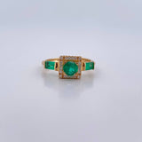 Ring Figures 3.3gr / T6 1/4 / Emeralds 43 Pts Diamonds 13 Pts 18K Yellow Gold (Jewel) &