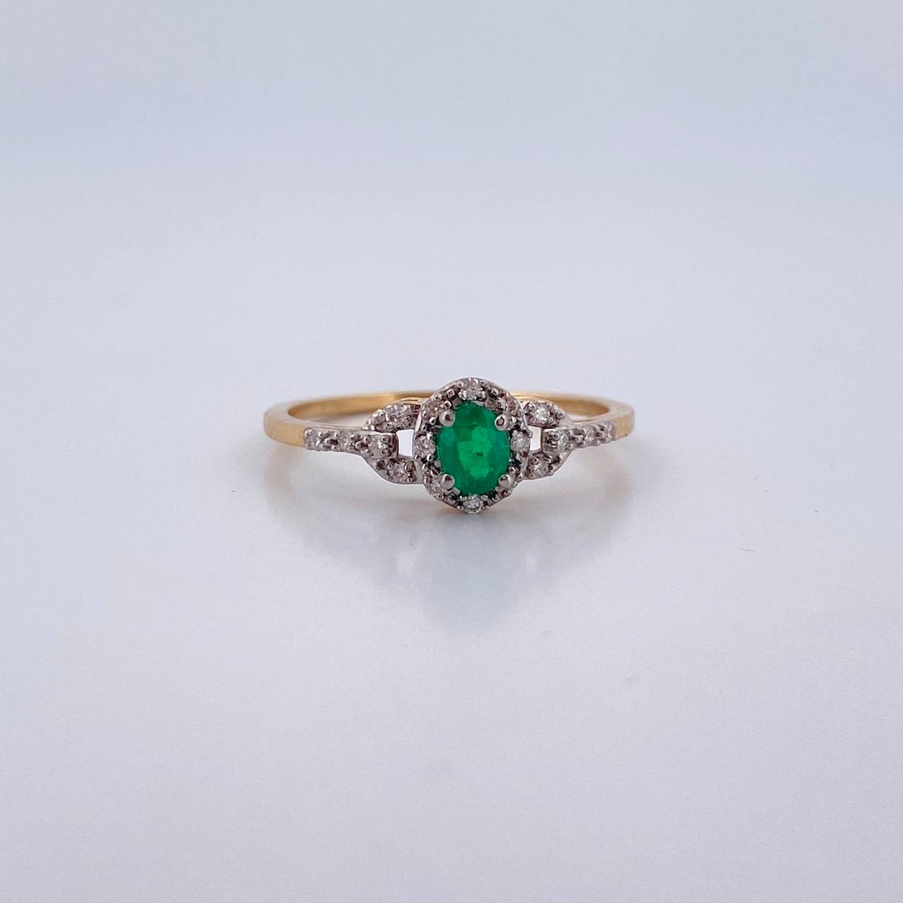 Anillo Solitario Halo 1.6gr / T6 / Esmeralda 20 Pts Diamantes 08 Pts Dos Oros Amarillo Blanco 18K (Joya) &