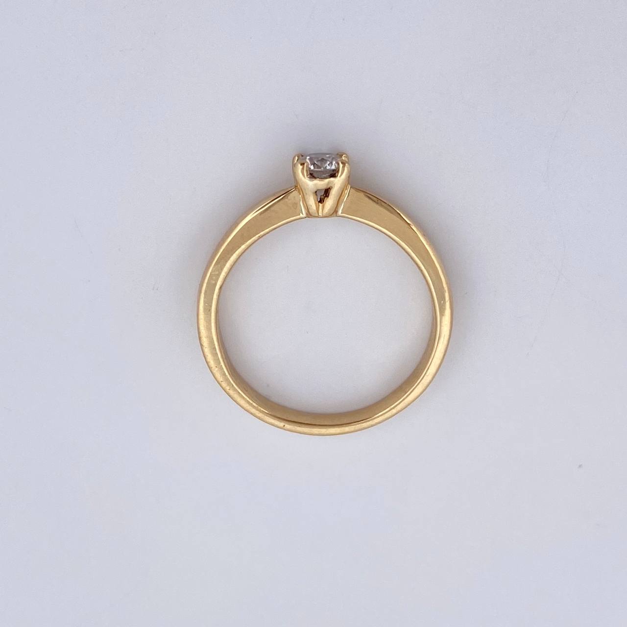 Round Solitaire Ring 3.15gr / Size 5 3/4 / Diamond 22 Pts 18K Yellow Gold (Jewel) &