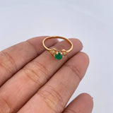 Solitaire Ring Round 1.55gr / Size 7 1/4 / Emerald 24 Pts Faceted Pts 18K Yellow Gold (Jewelry) &