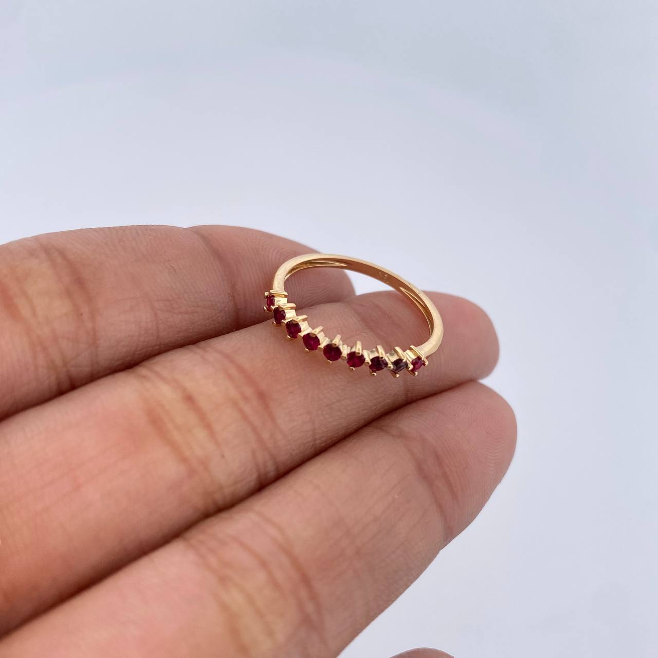 Churumbela Ring 1.4gr / Size 6 / Rubies 27 Pts 18K Yellow Gold (Jewel) &