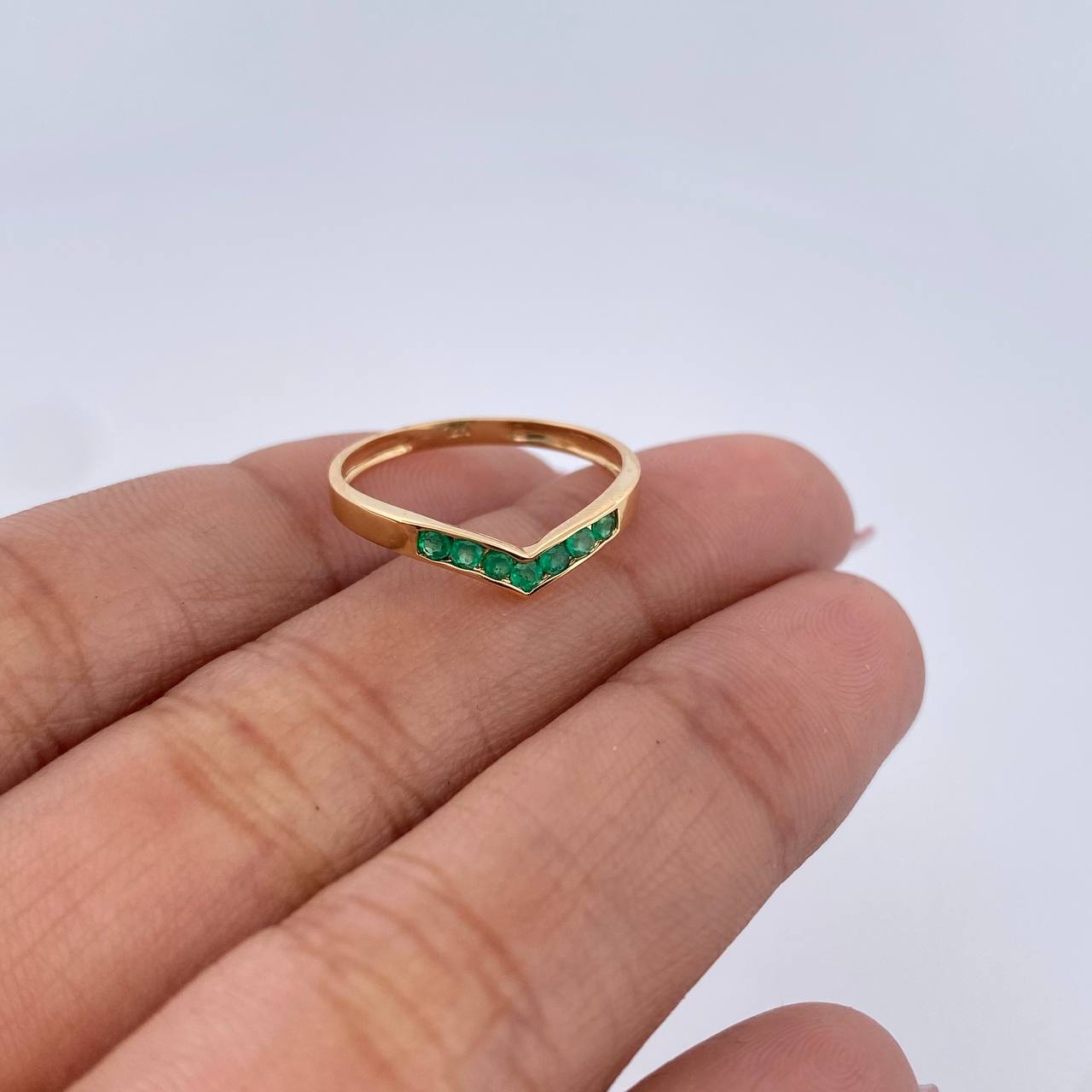 Anillo Tiara 1.15gr / T5 3/4 / Esmeraldas 15 Pts Oro Amarillo 18K (Joya) &