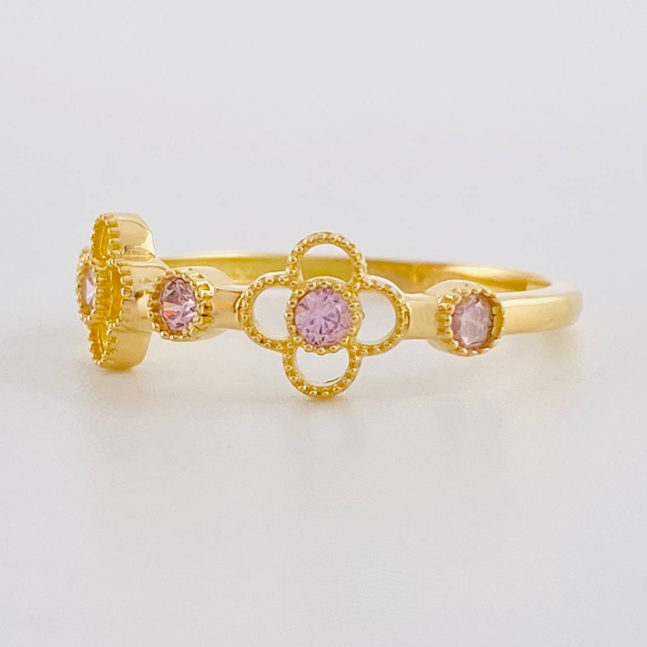 Clover Silhouette Ring 2.05g / T7 1/2 Yellow Gold 18K