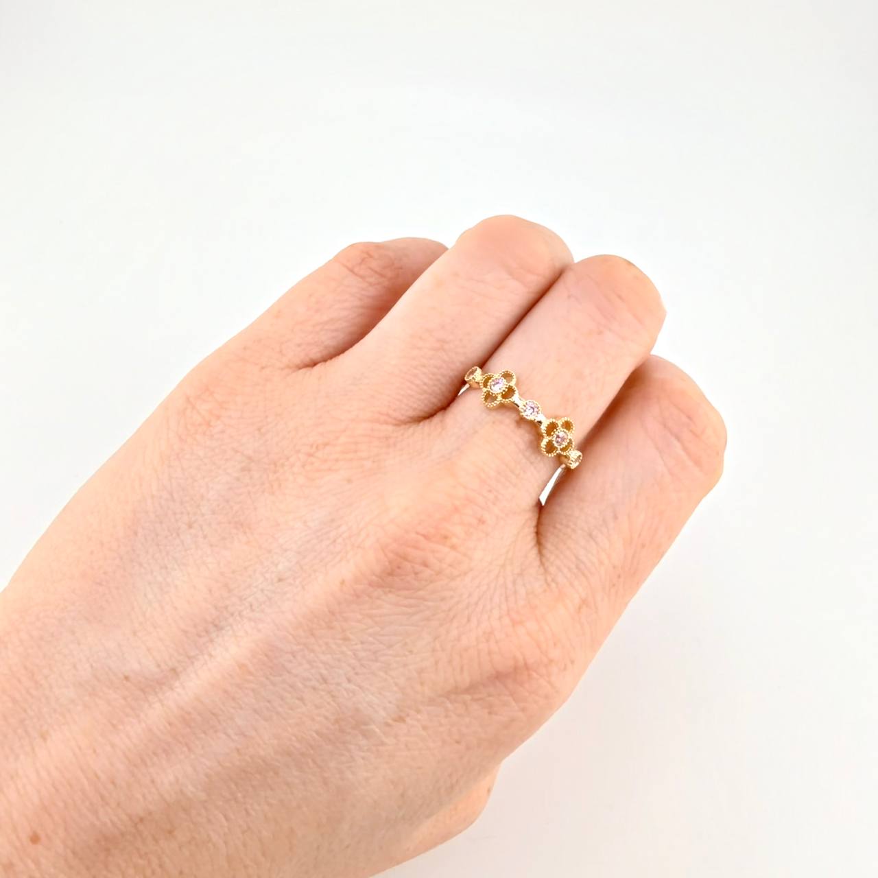 Clover Silhouette Ring 2.05g / T7 1/2 Yellow Gold 18K