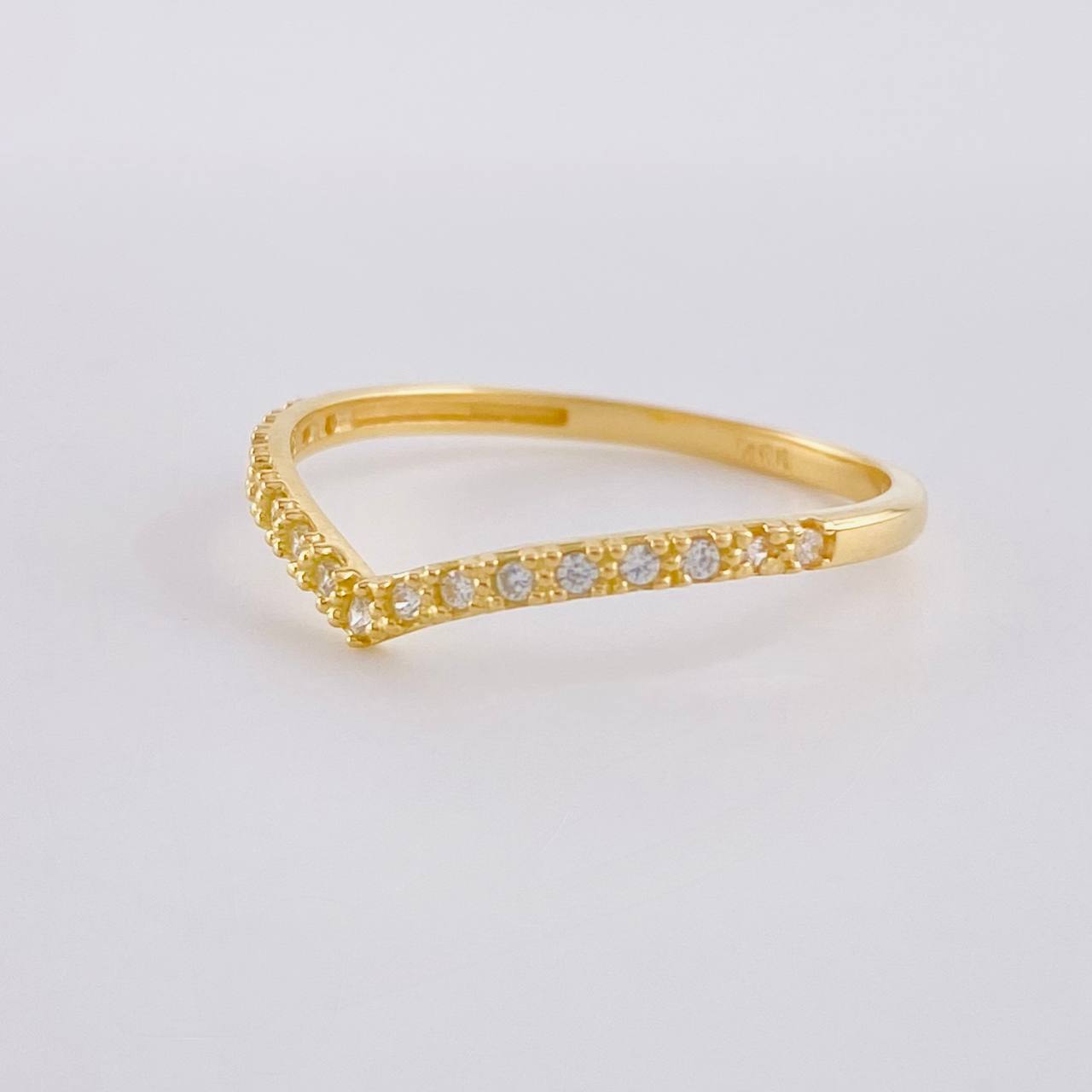 V Curve Dense Ring 1.2g / Size 7 1/4 Yellow Gold 18K