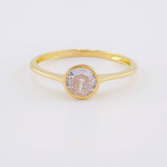 Anillo Solitario Ovalado 1.4g / T6 1/4 Oro Amarillo 18K