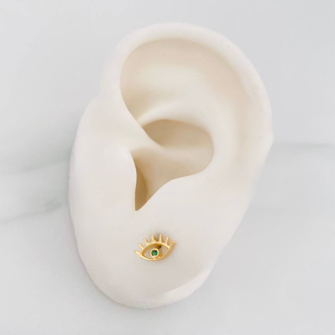 Topos Silueta Ojo 0.65g / in / 8.3mm Oro Amarillo 18K
