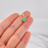 Dije Flor Esmeraldas 56pts Diamante 3pts 1.25g / 1/2 in Oro Amarillo 18K