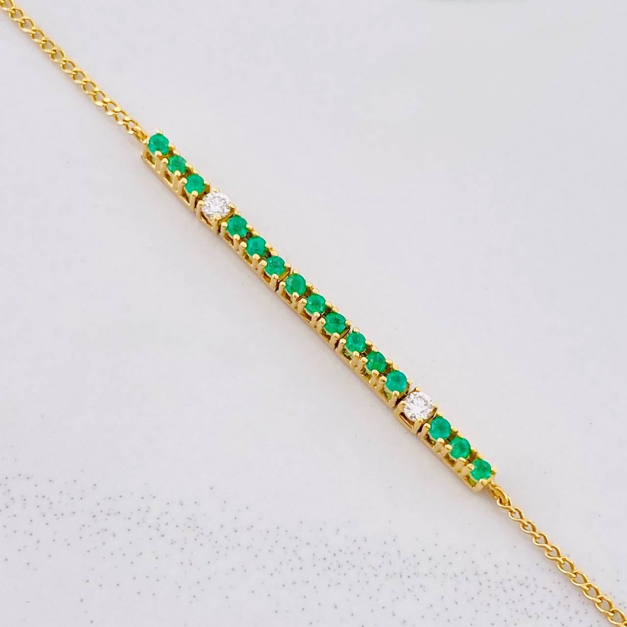 Cuban Links Bracelet Tennis Emeralds 26pts Diamonds 11pts 2.15g / 7 1/4 in / 2.4mm Yellow Gold 18K