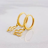 Candongas Silueta Mariposa Colgante 1.7g / 3/4 in Oro Amarillo 18K