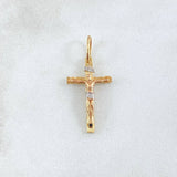 Dije Cruz Cristo de Madera 1.4gr / 2.7cm /  Tres Oros 18K ©