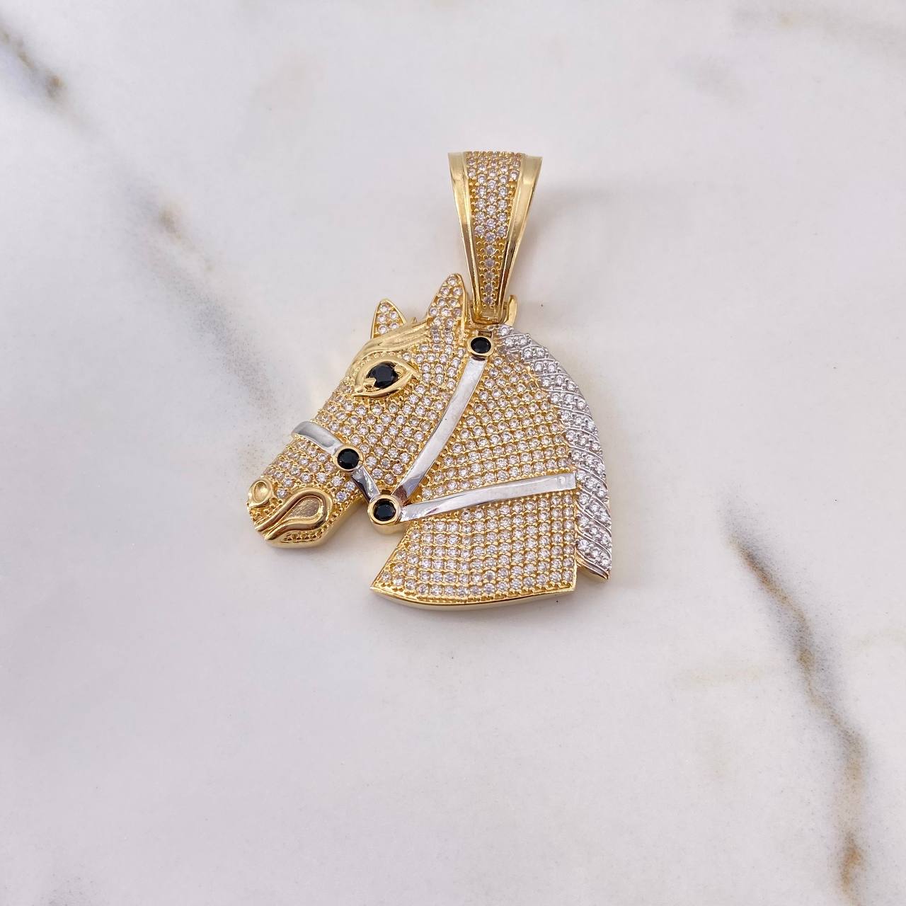 Pendant Horse 13.05gr / 4.5cm / Black and White Zircons Two 18K Yellow and White Gold $