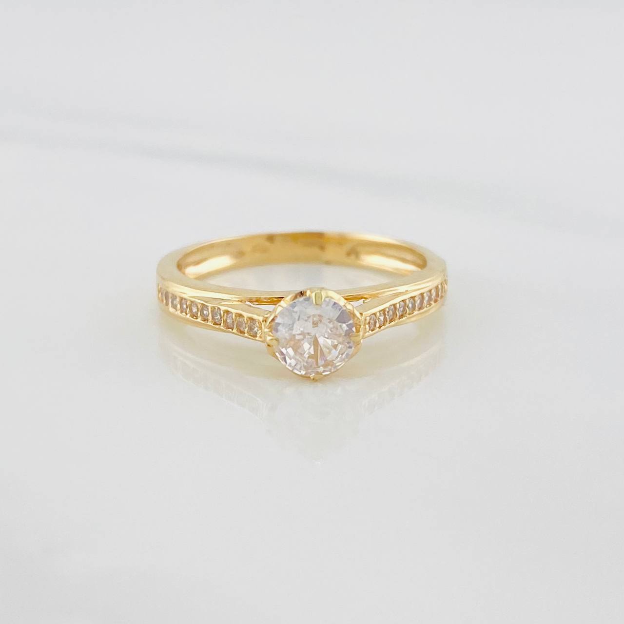 Anillo Solitario Churumbela Corazón 2.55g / T6 3/4 Oro Amarillo 18K