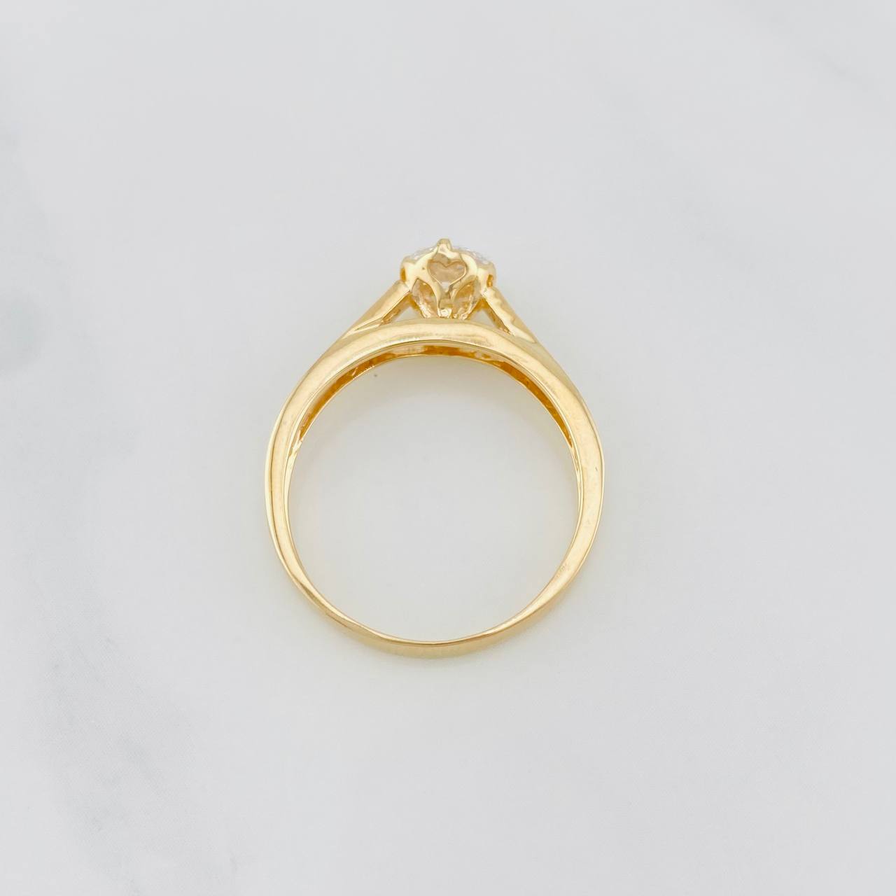 Anillo Solitario Churumbela Corazón 2.55g / T6 3/4 Oro Amarillo 18K