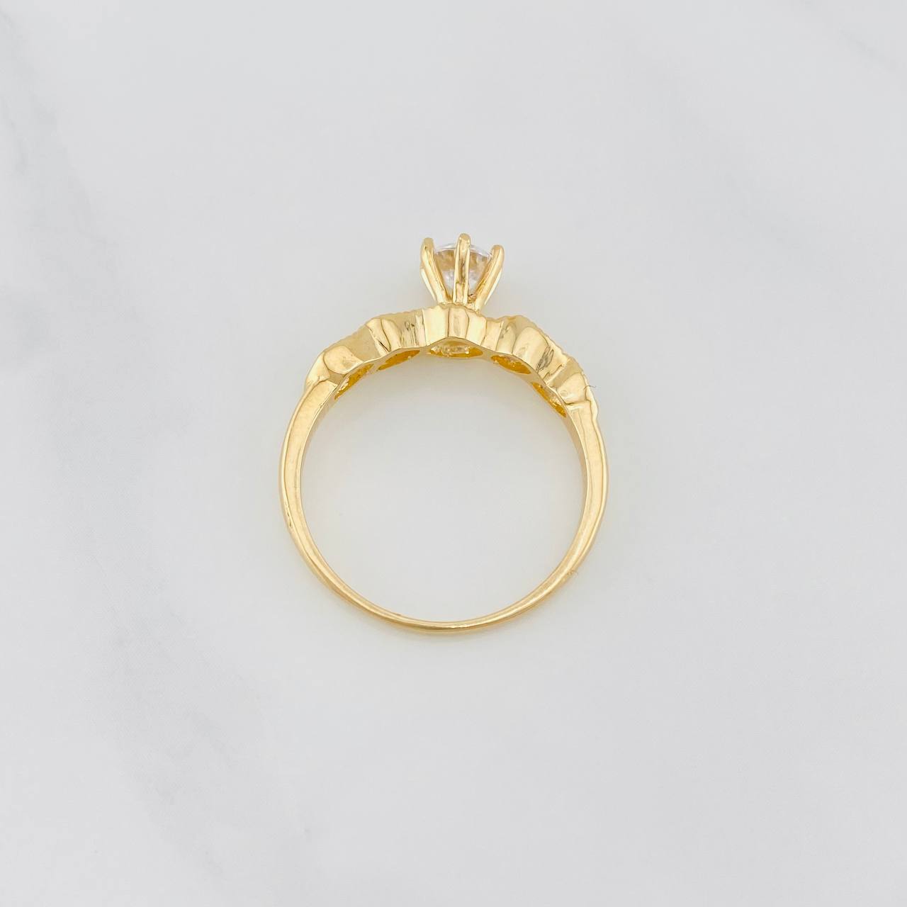 Anillo Solitario Hojas 2.75g / T6 Oro Amarillo 18K