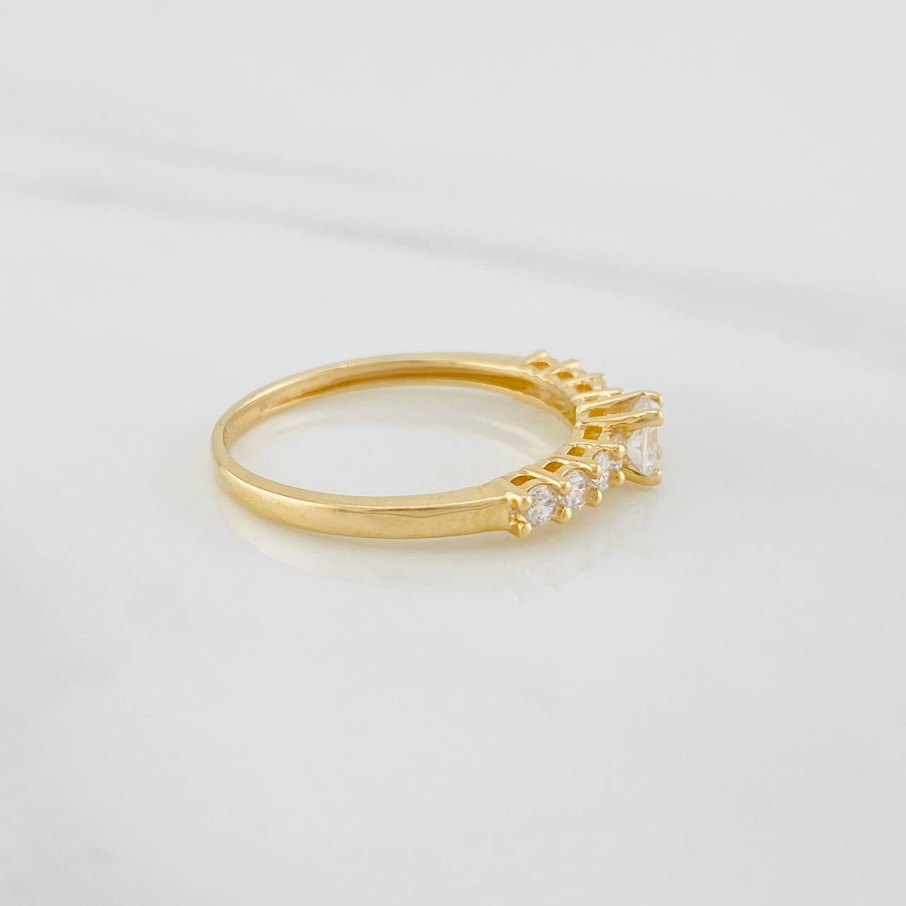 Anillo Solitario Churumbela 1.7g / T6 1/2 Oro Amarillo 18K